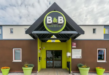 B&B Hotel Strasbourg Nord Artisans Отели в г. Шнершем