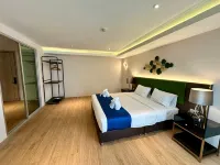 Lasantel Bangkok - balcony