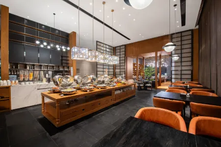 Mercure Hotel (Foshan Shunde Beijiao Park Metro Station) Отели рядом со станцией Beijiao Railway Station