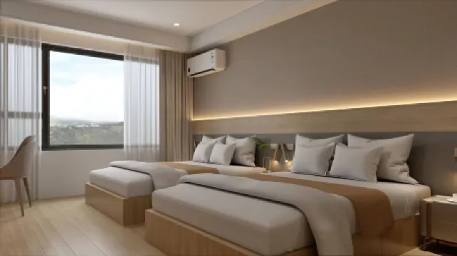 He County Ruichen Hotel