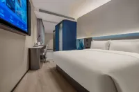 Changsha International Financial Center Furong Square Subway Station Qingju Hotel Hotels in Changsha