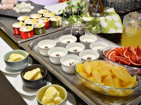 HOTEL MYSTAYS Hakodate Goryokaku Отели рядом с достопримечательностью «Gaikokujin Bochi»