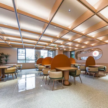 Orange Hotel (Zhoushan Lushan Branch)