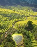 Guling Town First Sees Light Luxury Beauty