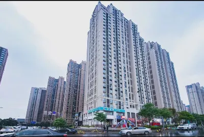 Weiyi Hotel Hotels near Egret Tower