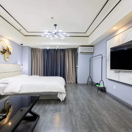 Mudanjiang Wanda Plaza Qingju Apartment