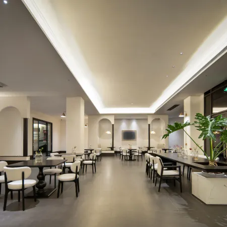 Hengxuan Hotel (Zhongxian Wanda Plaza)