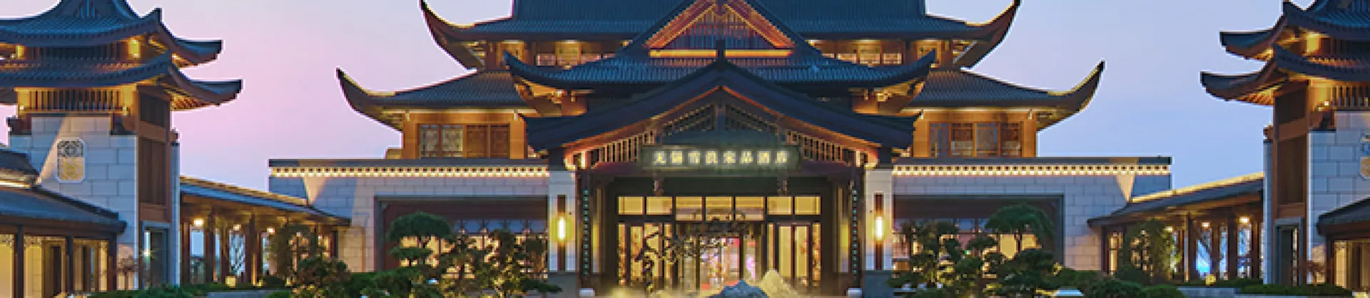 Luxury Hotels