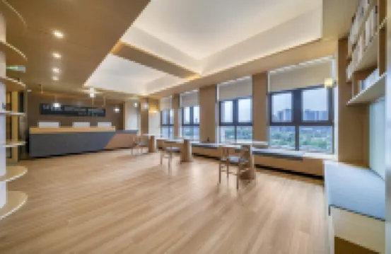 SFEEL DESIGN Hotel (Chengdu East Station Shuangdian Road Subway Station)