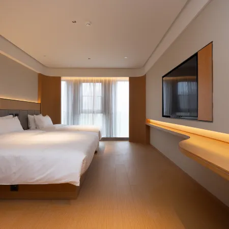JI Hotel (Haiyan Jingpu Commercial Center)