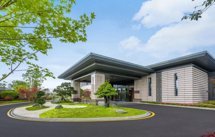Lakeside Hanwen Hotel