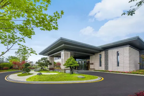 Lakeside Hanwen Hotel Hotels in Dianjiang County