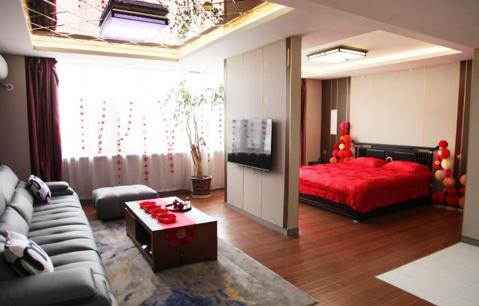 BaoQuanLing Huafu Business Hotel