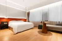Guangzhou Xibo Hotel (Panyu Square subway station Panyu Shiqiao store) Hotels near CPC Guangzhou Committee Party School Panyu Branch