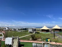 Qinghai Lake Tongbao Mountain Mountaineering and Lake Viewing Featured Wild Luxury Camping Homestay Hotels in Haiyan