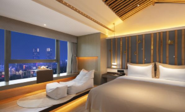 Yanzhu Yishe Guoyun Hotel (Zhengzhou CBD Exhibition Center)