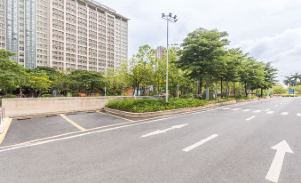 HanTing Hotel (Zhongshan Xingzhong Plaza Traditional Chinese Medicine Hospital)