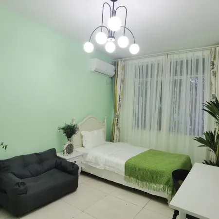 Shifang Shanqu Homestay