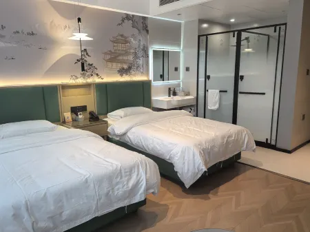 Xinhai Holiday Hotel Отели рядом с достопримечательностью «Manchuria Boundary Gate»