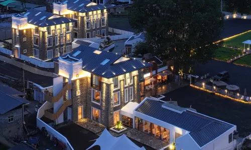 XinDuQiao YouRanMuYun Design Hotel