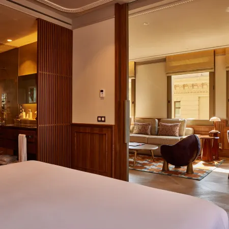 Grand Hotel Central, Small Luxury Hotels