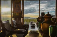 Four Seasons Xinghe Light Luxury Hotel, Rogerge - فطور