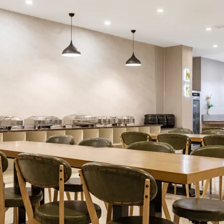 Yitel Trend (Cixi Hangzhouwan Century City)