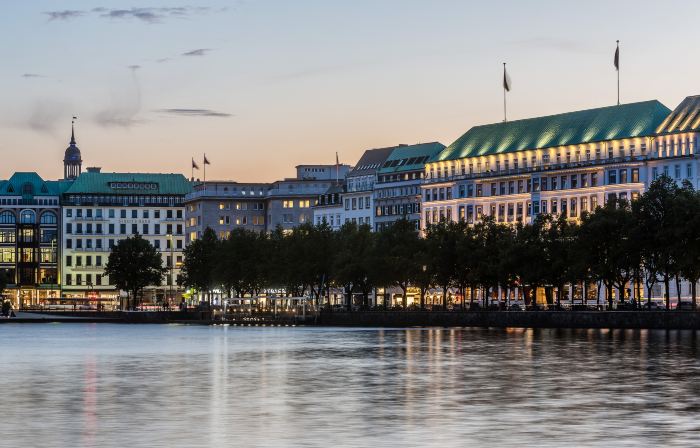 Fairmont Hotel Vier Jahreszeiten