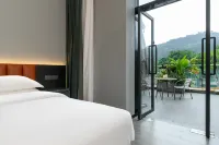 Seventh Party Intelligent Hotel （Convention and Yibin East Station Store）