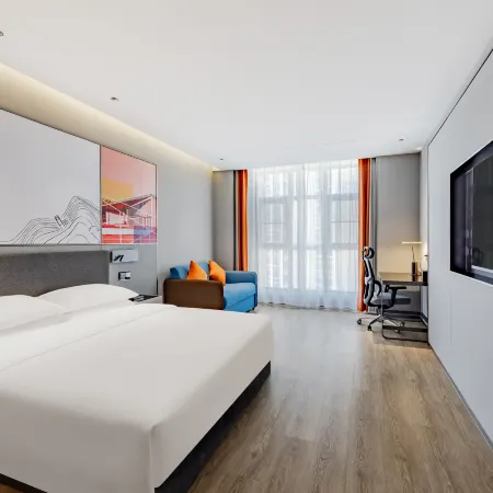 XY International Hotel (Tongling High-Speed Railway Station Xihu Yuefu) Hotele w: Tongling