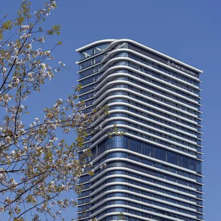 Four Seasons Hotel Osaka
