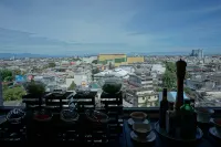 AIHO Hotel Medan (Formerly Radisson Hotel Medan) Hotels in Medan