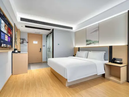 Fuyi  hotel（Luqiao District Airport） Отели рядом с Аэропорт Хуанъянь