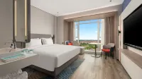 Holiday Inn Express QINGDAO HONGDAO STATION by IHG - 送迎