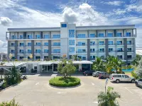 Grand PA Hotel&Resort Lamphun Chiang Mai Hotels near Phra Nang Chamathewi Monument