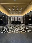 Cheery Dragon Hotel Weihai Jiuzi holds