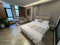 HanTang Movie Homestay (Qingyang Museum) - balcony