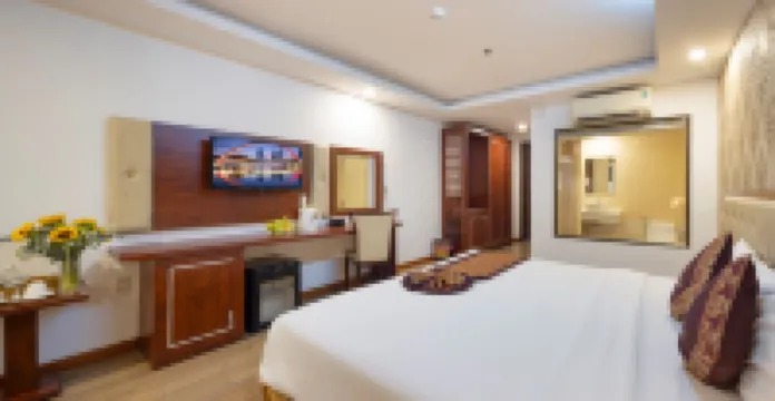 Paris Nha Trang Hotel