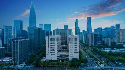 Ningbo New Eastern Zone Convention and Exhibition Center Maison New Century Hotel Hôtels à : Yinzhou Wanda Plaza Commercial