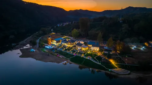 Zhoushang Anxiang Homestay Hotel di Qimen County