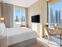 فيدا دبي مول، البرج 2 للشقق السكنيّة Hotels near سيجا ريبابليك