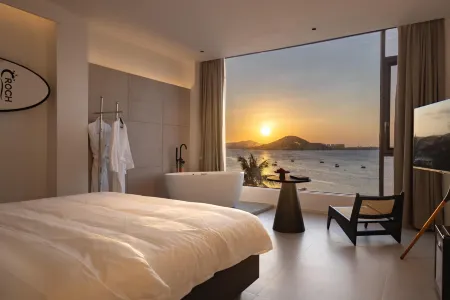 Qiyu Shihai Hotel Отели рядом с достопримечательностью «Nanwan Monkey Islet»