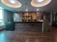 138 Business Apartment (Heshan Yihui Xintiandi Plaza)