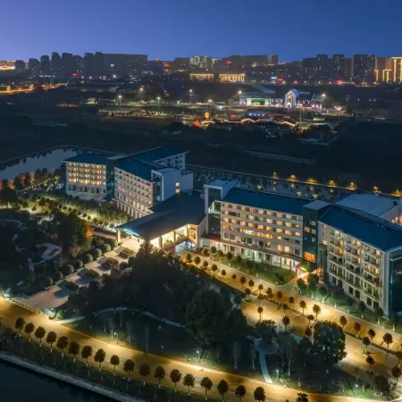 WYNDHAM GARDEN QIANJIANG DOWNTOWN