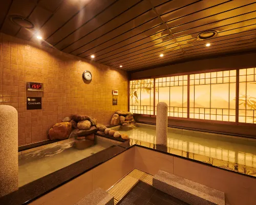 Dormy Inn EXPRESS SEOUL Insadong Отели рядом с достопримечательностью «Торговый центр U:US»