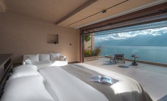 Dali Dongye • Enjoy Nature Half Mountain Full Sea View Private Soup Pool Hotel