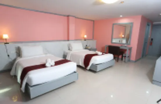 Convenient Grand Plus Hotel Suvarnabhumi Hotels in Bang Sao Thong