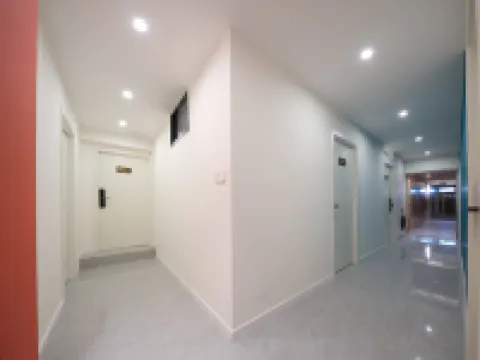 朵朵酒店（重慶解放碑洪崖洞店）