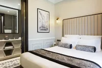 ラ クリーフ トゥール エッフェル パリ バイ ザ クレスト コレクション