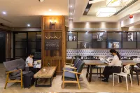 G11 NingTsui Hotel โรงแรมใน